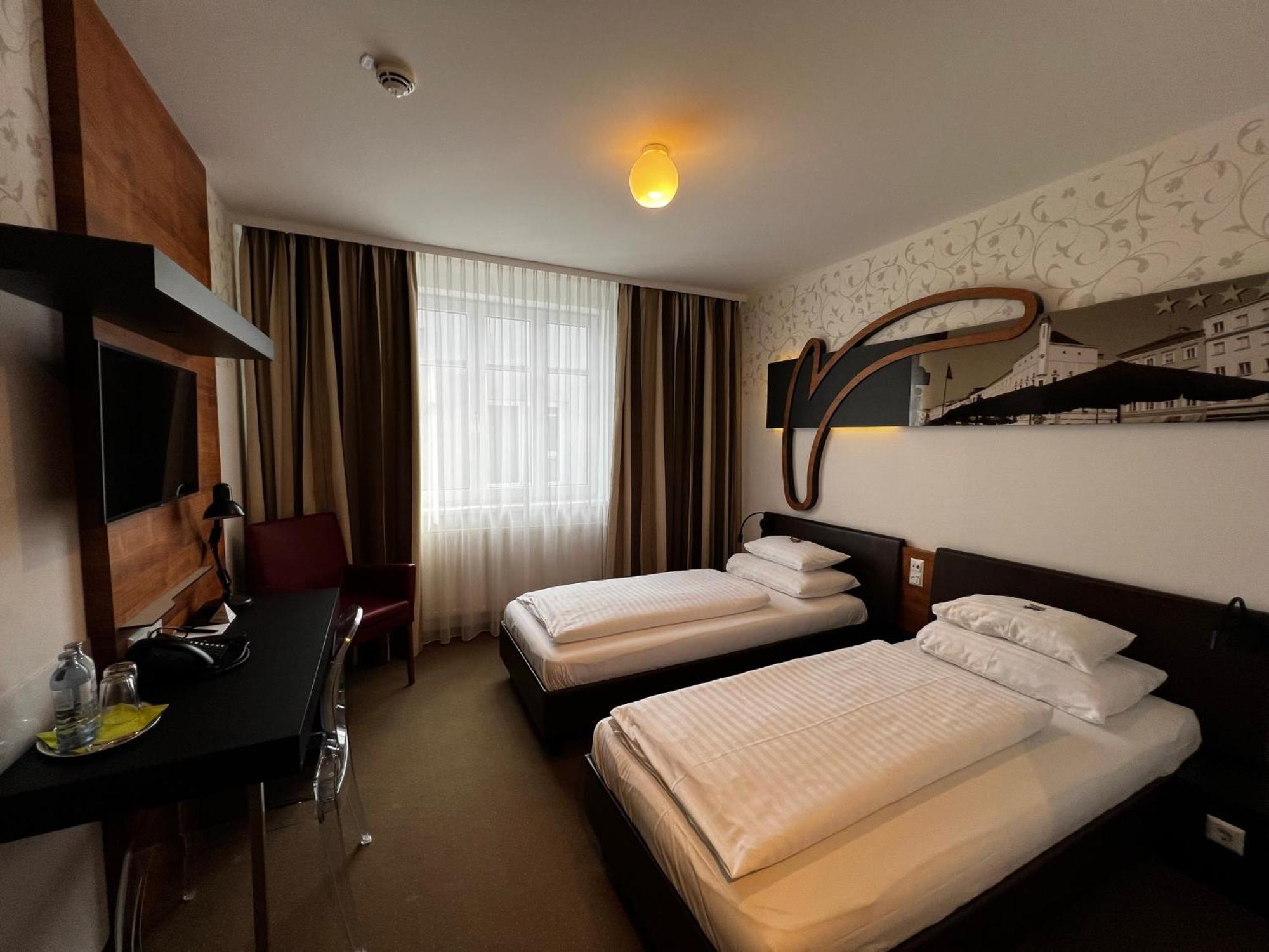 H+ Hotel Ried Ried im Innkreis Exterior photo